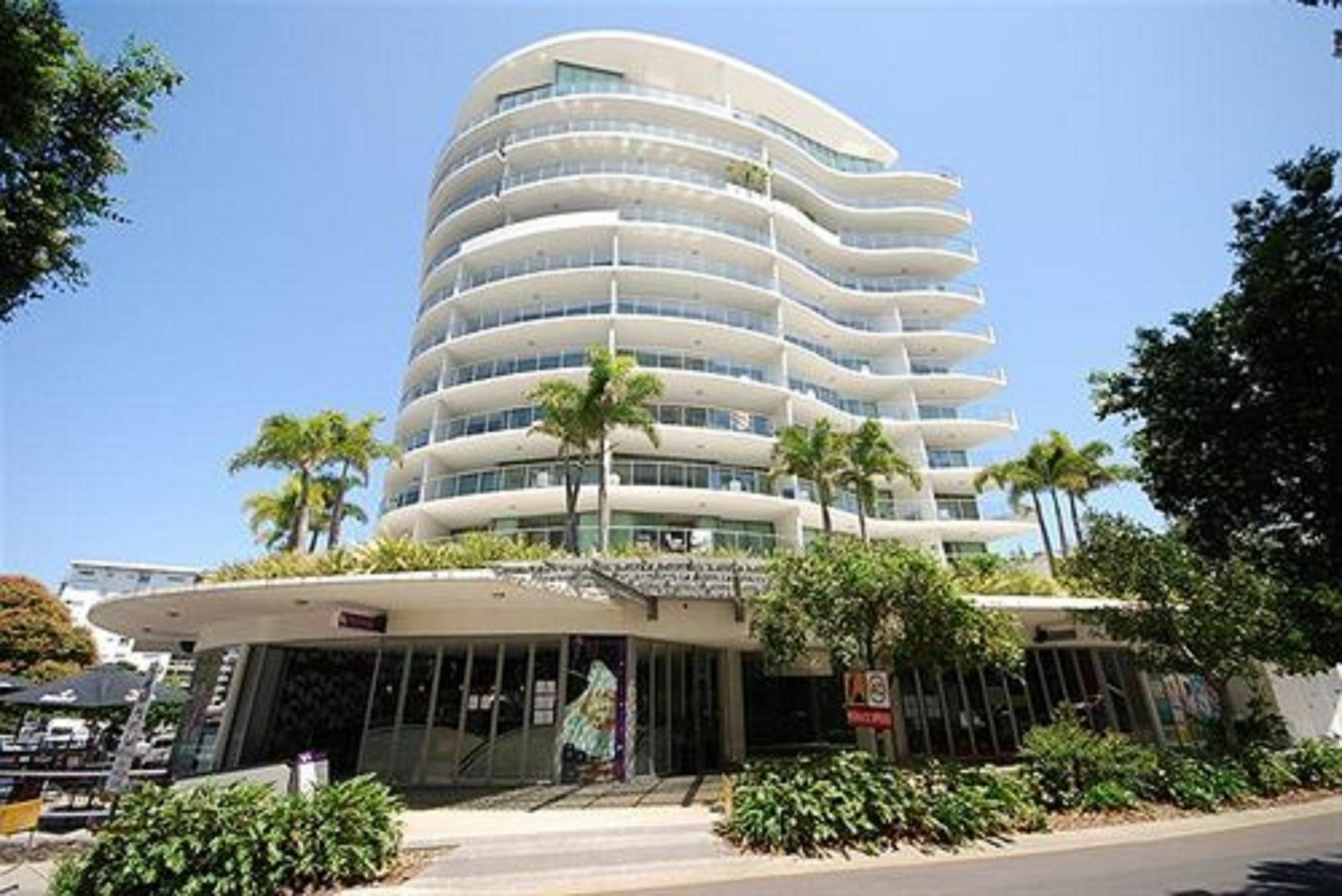 Cilento Mooloolaba Aparthotel Exterior photo